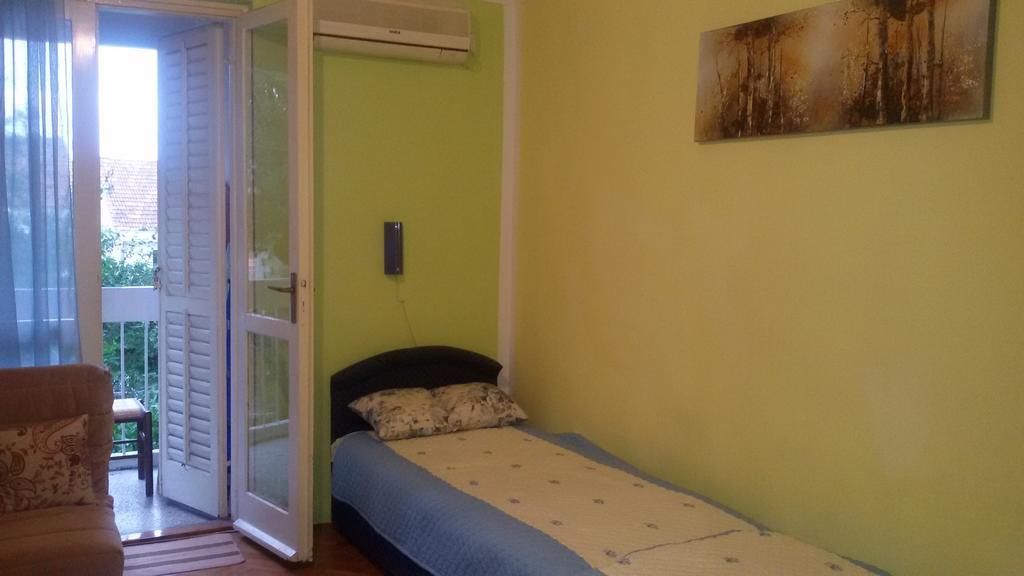 Apartment Savina Херцег-Нови Экстерьер фото